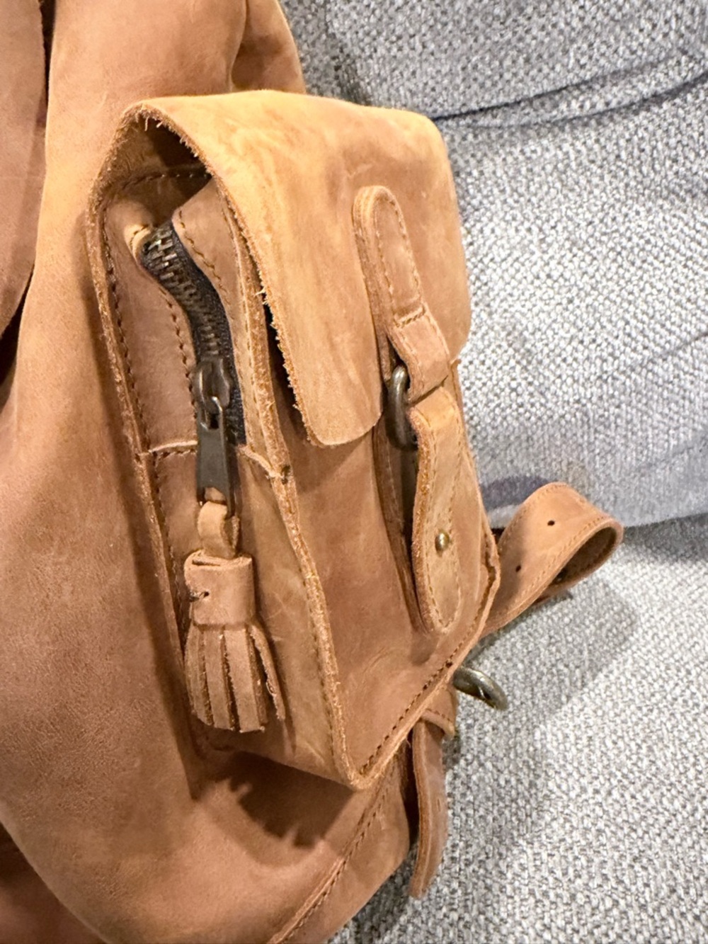 Saddleback Leather Co Wanderers Backpack in Tobacco - Picture 7 of 14